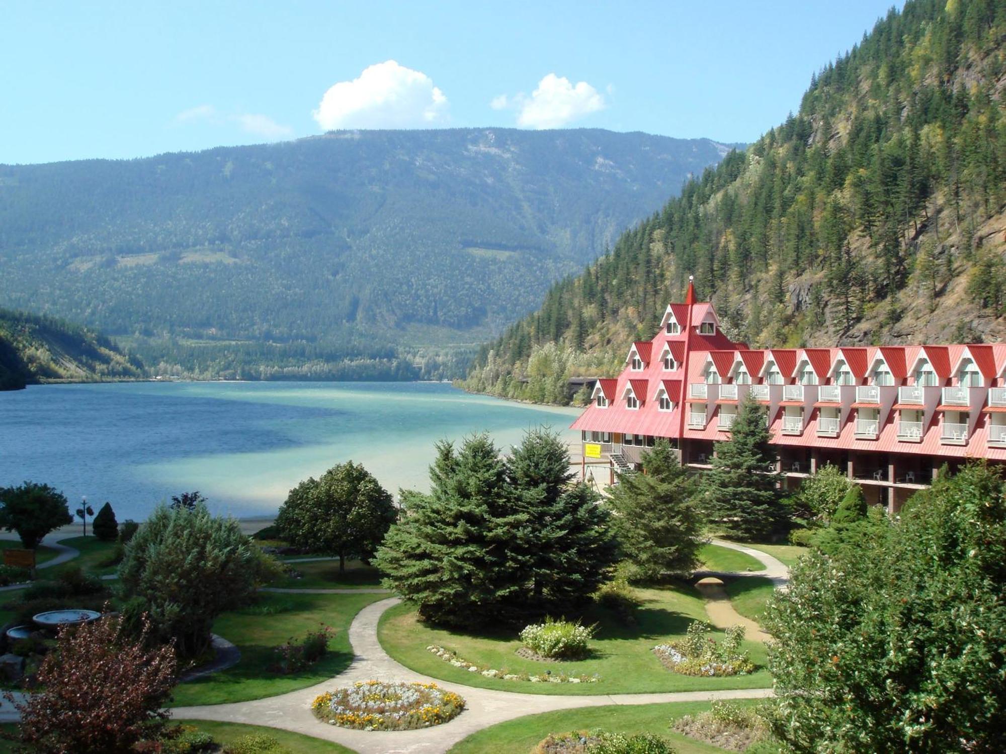 Three Valley Lake Chateau Revelstoke Kültér fotó